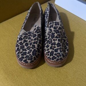 Toms Leopard Print Women's Loafers